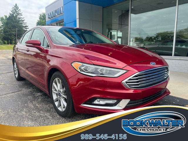 2017 Ford Fusion SE FWD photo