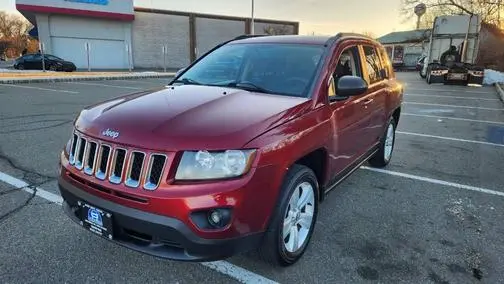 2016 Jeep Compass Sport FWD photo