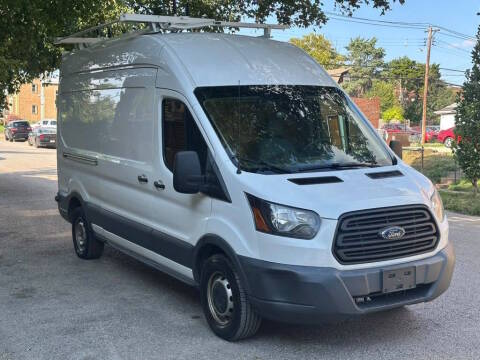 2017 Ford Transit Van RWD photo