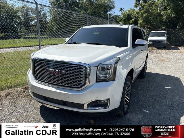 2017 GMC Yukon Denali RWD photo