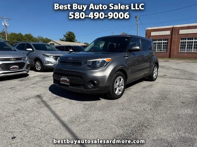 2017 Kia Soul Base FWD photo