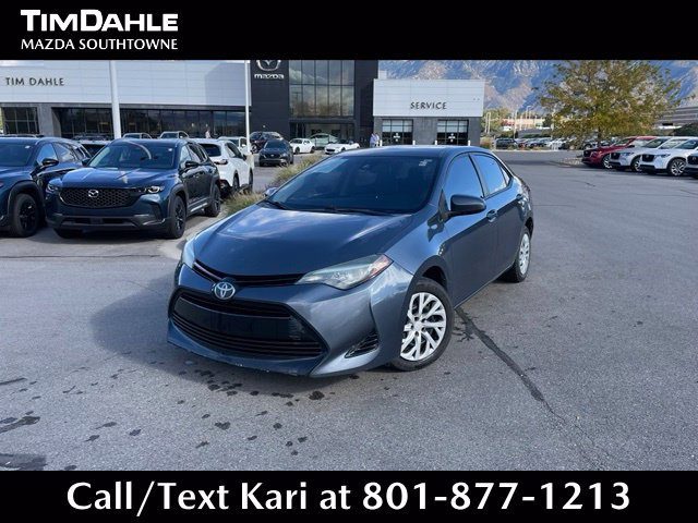 2017 Toyota Corolla LE FWD photo