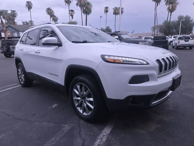 2017 Jeep Cherokee Limited 4WD photo