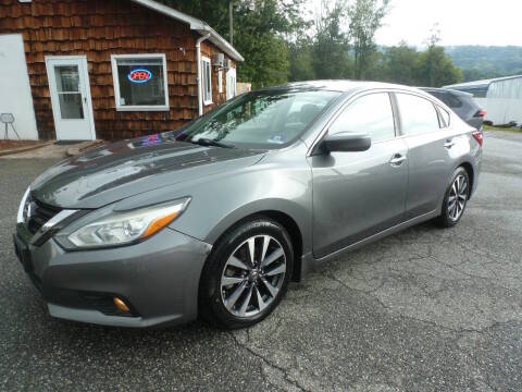 2017 Nissan Altima 2.5 SV FWD photo