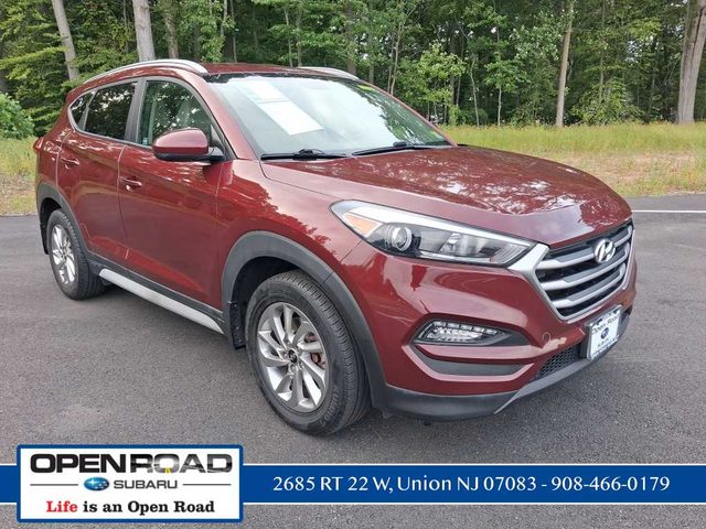 2017 Hyundai Tucson SE AWD photo