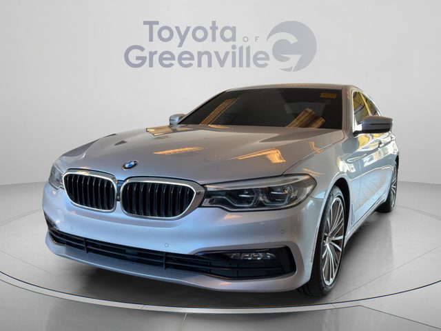 2017 BMW 5 Series 540i RWD photo