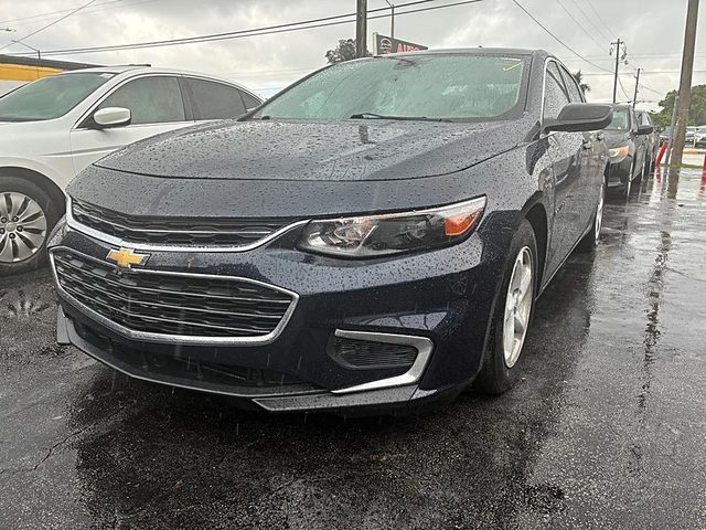 2018 Chevrolet Malibu LS FWD photo