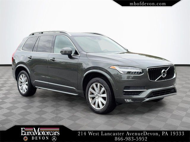 2018 Volvo XC90 Momentum AWD photo