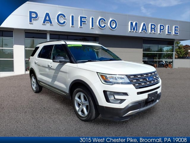 2017 Ford Explorer XLT 4WD photo