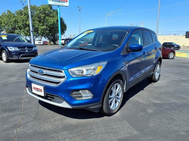 2017 Ford Escape SE FWD photo