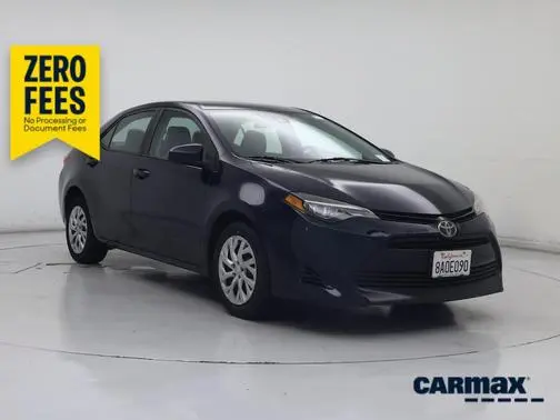 2017 Toyota Corolla LE FWD photo