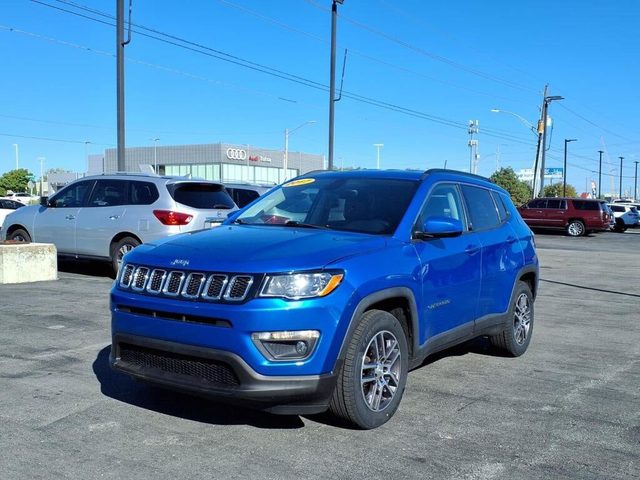 2017 Jeep Compass Latitude FWD photo