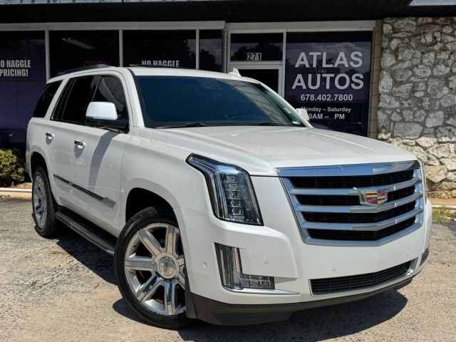 2017 Cadillac Escalade Luxury 4WD photo