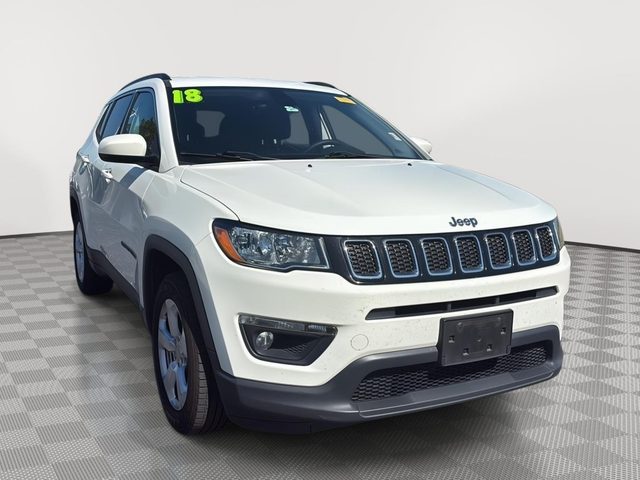2018 Jeep Compass Latitude FWD photo