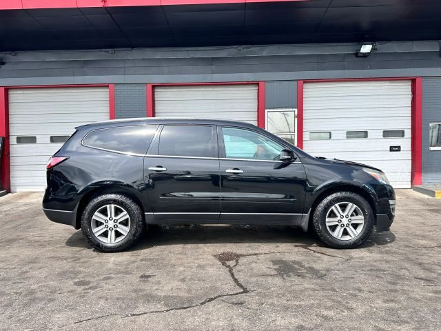 2017 Chevrolet Traverse LT AWD photo