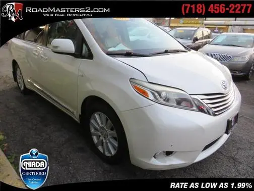 2017 Toyota Sienna Limited AWD photo