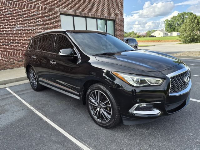 2017 Infiniti QX60  AWD photo