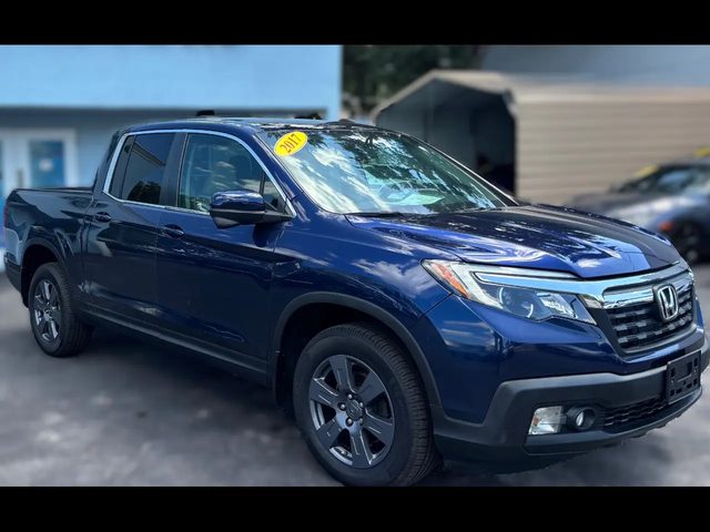 2017 Honda Ridgeline RTL-T AWD photo