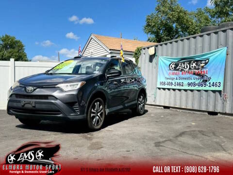 2017 Toyota RAV4 LE AWD photo