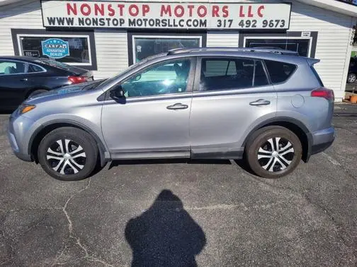 2017 Toyota RAV4 LE AWD photo