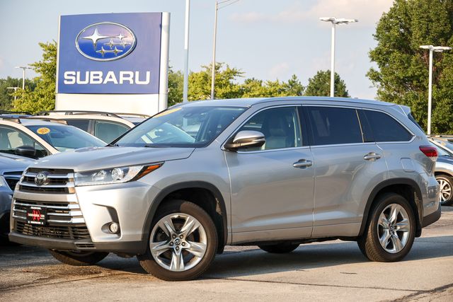 2017 Toyota Highlander Limited AWD photo