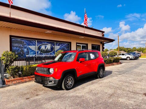 2017 Jeep Renegade Latitude 4WD photo