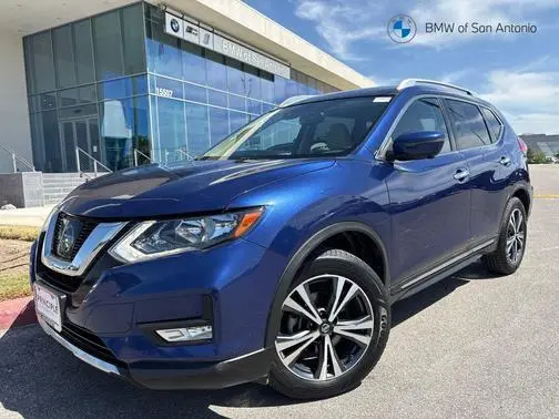 2017 Nissan Rogue SL FWD photo