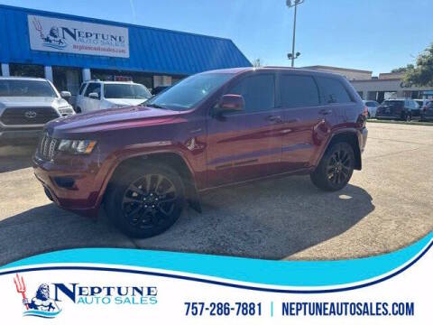 2017 Jeep Grand Cherokee Altitude 4WD photo