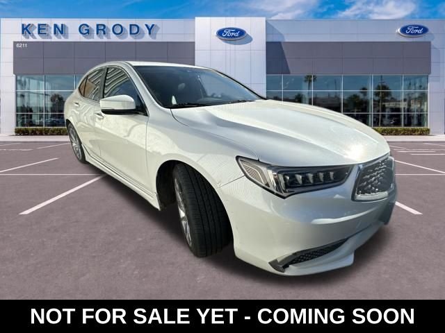 2018 Acura TLX FWD photo