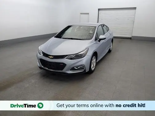 2017 Chevrolet Cruze LT FWD photo