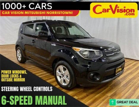 2017 Kia Soul Base FWD photo