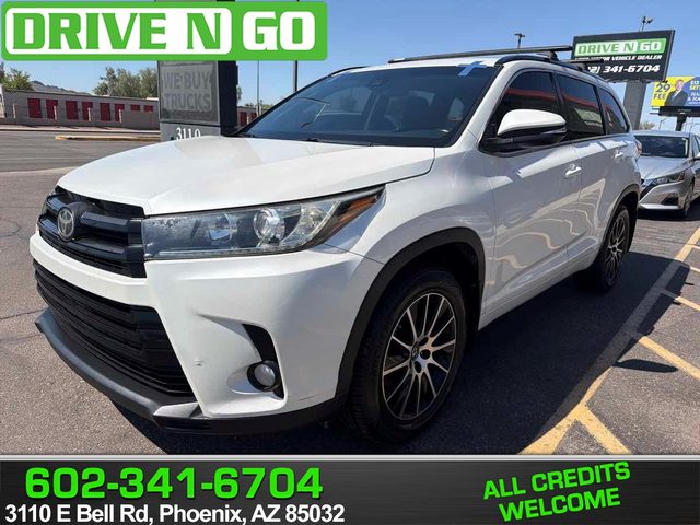 2017 Toyota Highlander SE AWD photo