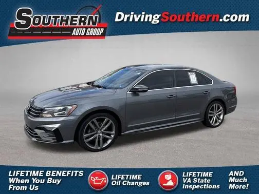 2016 Volkswagen Passat 1.8T R-Line w/Comfort Pkg FWD photo