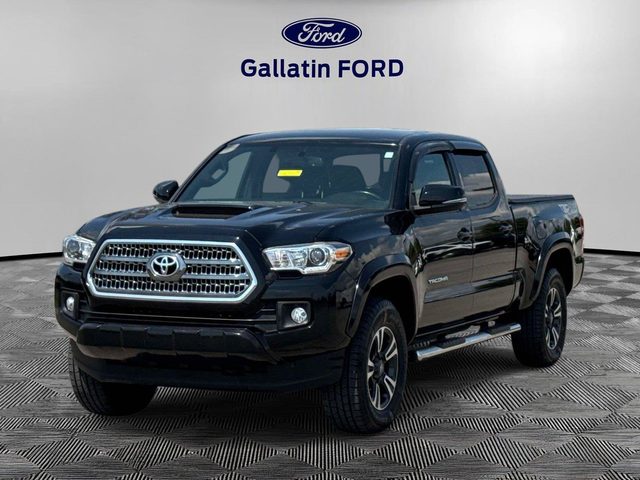 2017 Toyota Tacoma TRD Sport 4WD photo