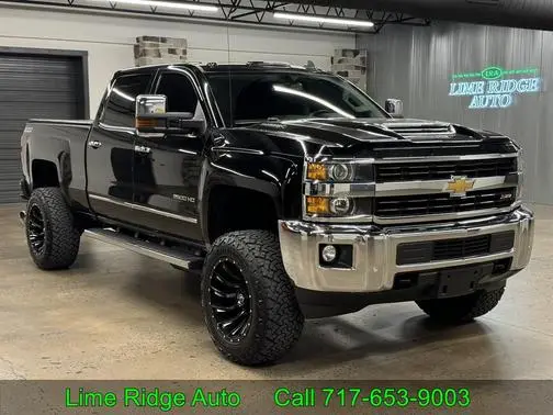 2017 Chevrolet Silverado 2500HD LTZ 4WD photo