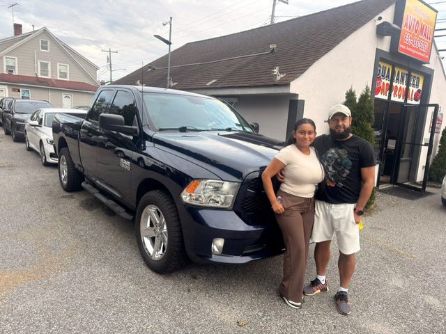 2017 Ram 1500 Express 4WD photo