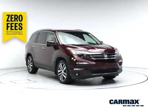 2017 Honda Pilot Touring FWD photo