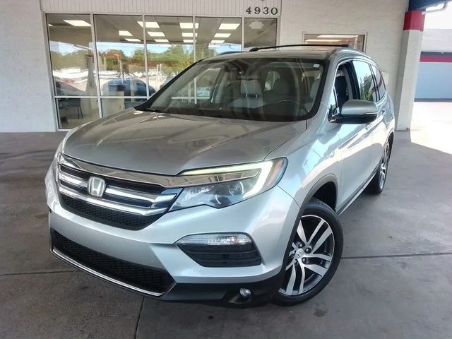 2017 Honda Pilot Elite AWD photo