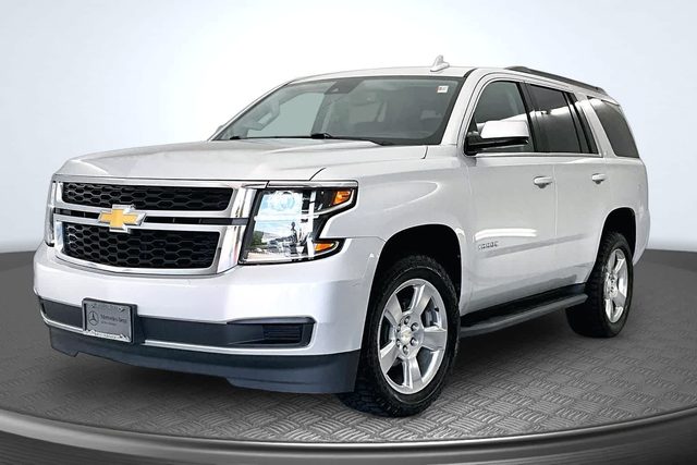 2017 Chevrolet Tahoe LT 4WD photo