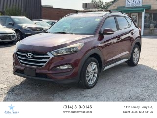 2017 Hyundai Tucson SE Plus FWD photo