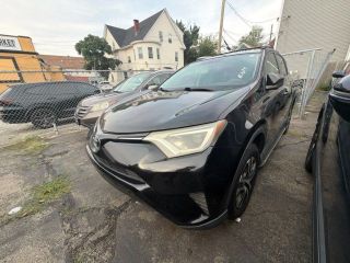 2016 Toyota RAV4 LE AWD photo