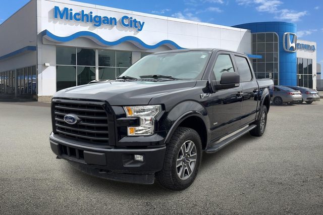2017 Ford F-150 XLT 4WD photo