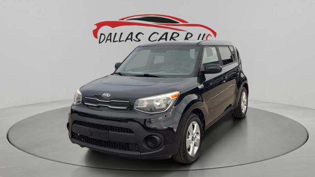 2017 Kia Soul Base FWD photo
