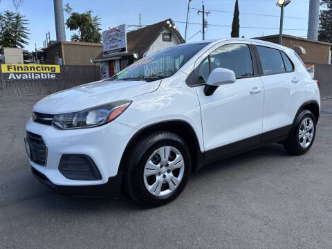 2017 Chevrolet Trax LS FWD photo
