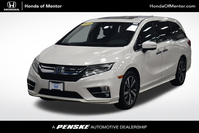 2018 Honda Odyssey Elite FWD photo