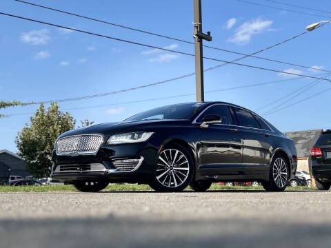 2017 Lincoln MKZ Hybrid Premiere FWD photo