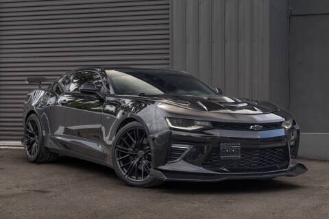 2018 Chevrolet Camaro 2SS RWD photo