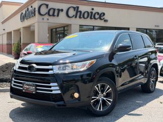 2017 Toyota Highlander LE Plus AWD photo