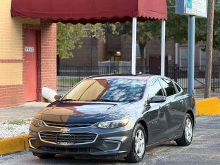 2018 Chevrolet Malibu LS FWD photo