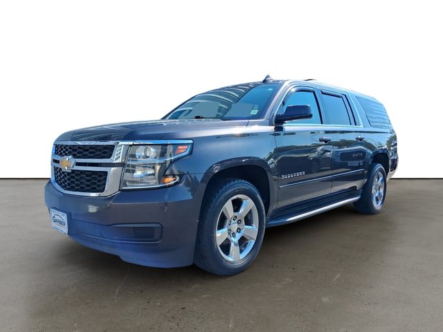2017 Chevrolet Suburban LS 4WD photo